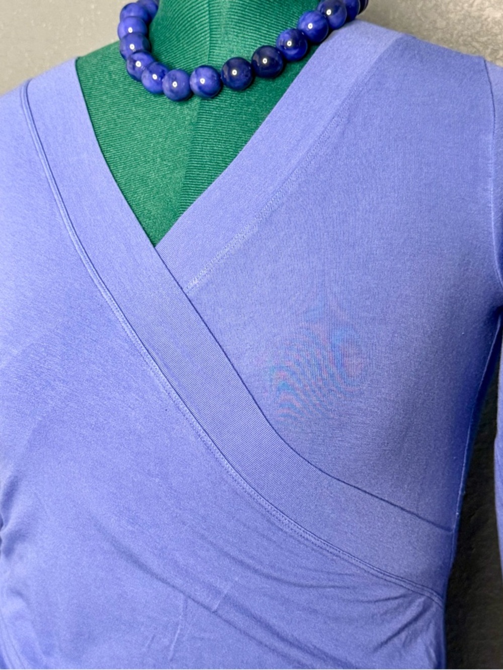 Lauren Ralph Lauren Wrap Top M Lavender Ruched V Neck 3/4 Sleeve - Picture 3 of 11